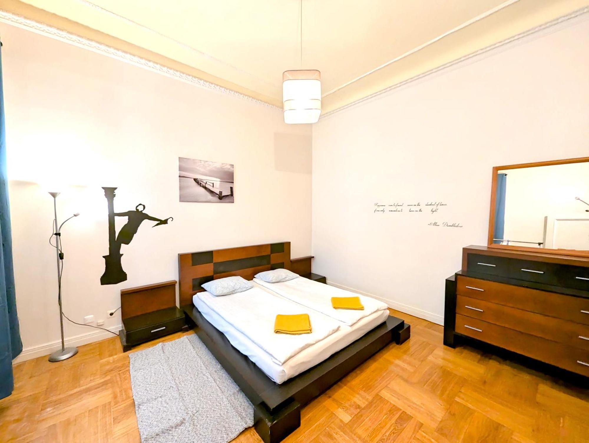 Mosaic Center Apartments Riga Bagian luar foto