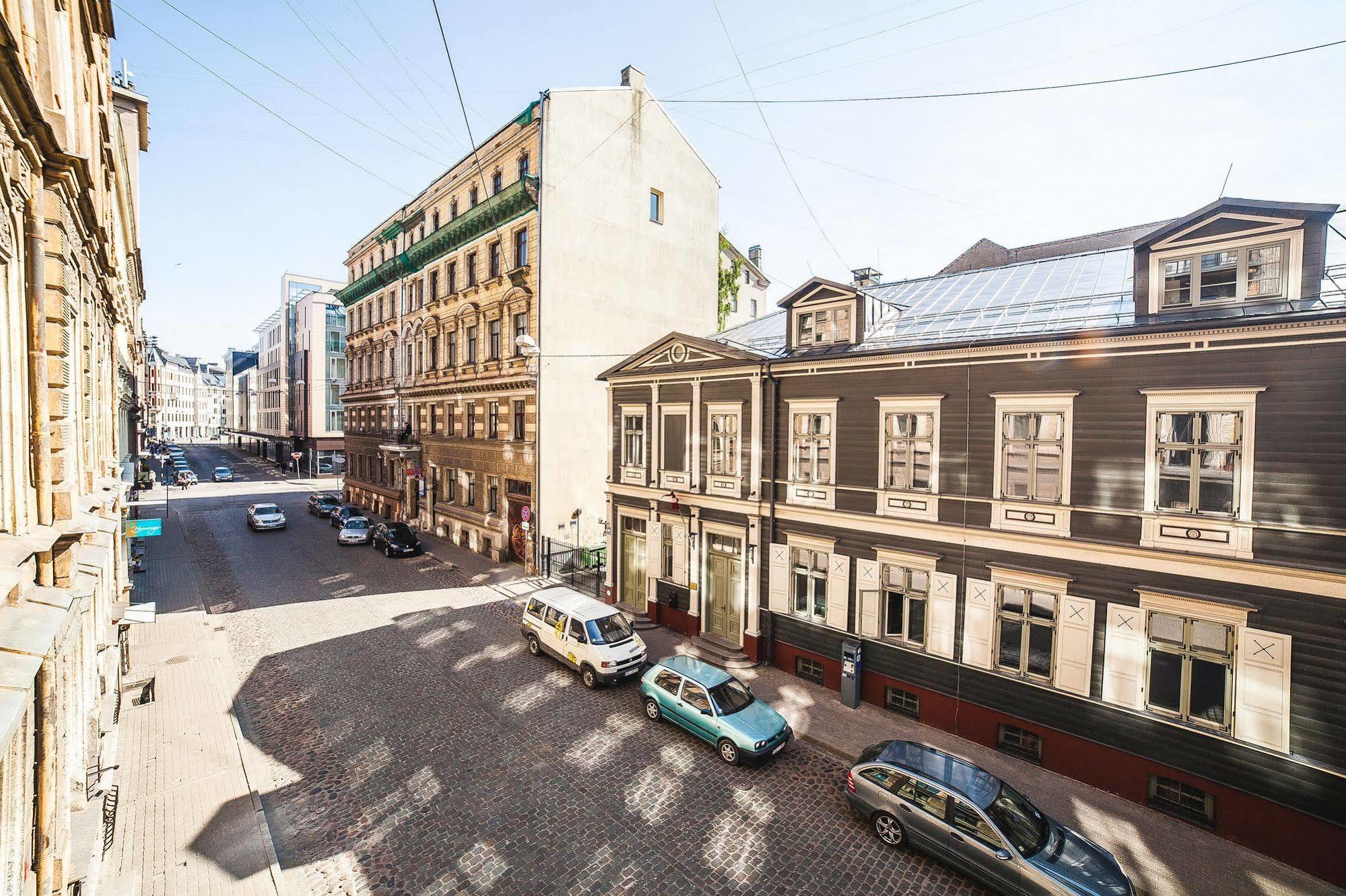 Mosaic Center Apartments Riga Bagian luar foto