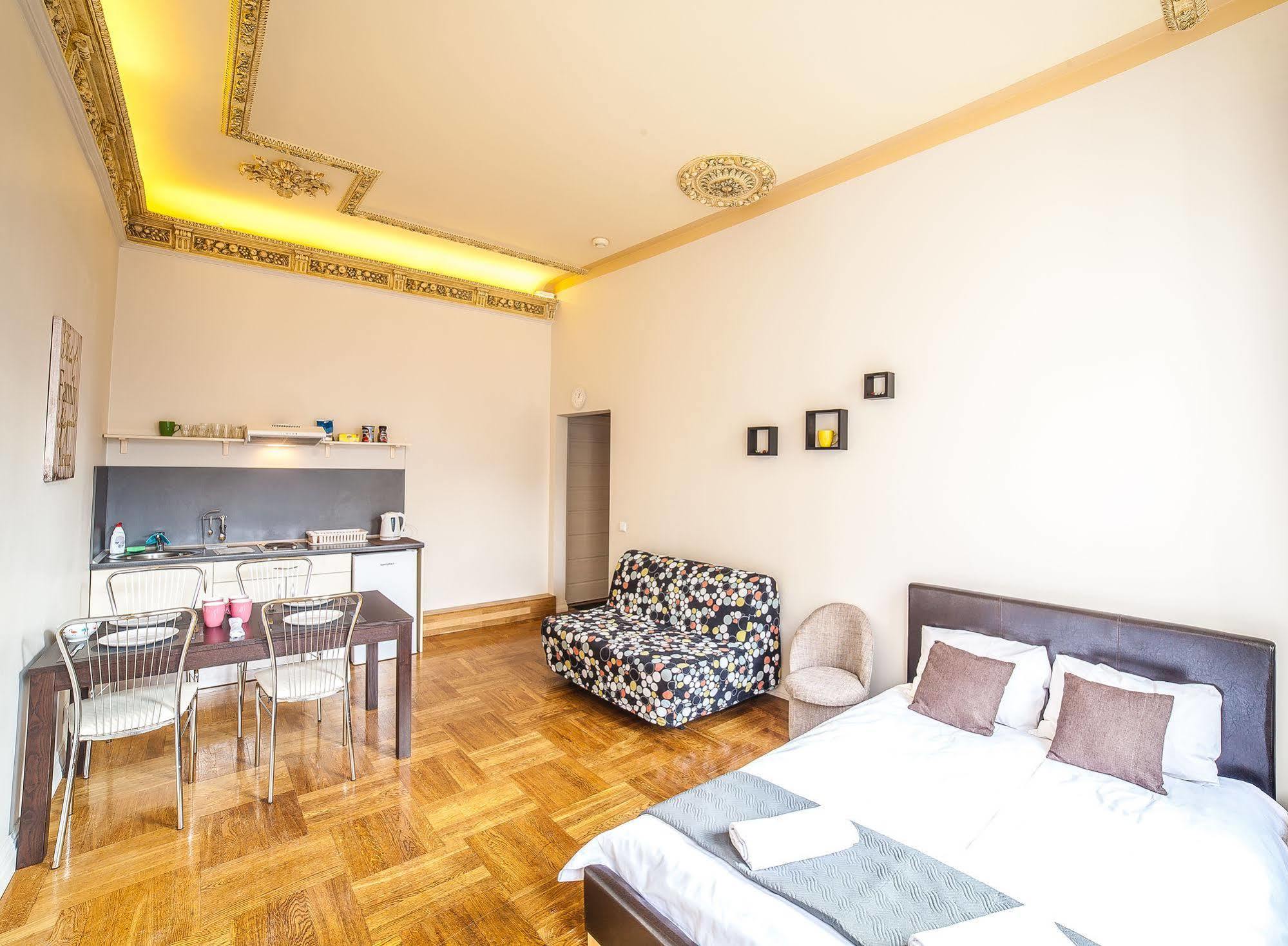 Mosaic Center Apartments Riga Bagian luar foto